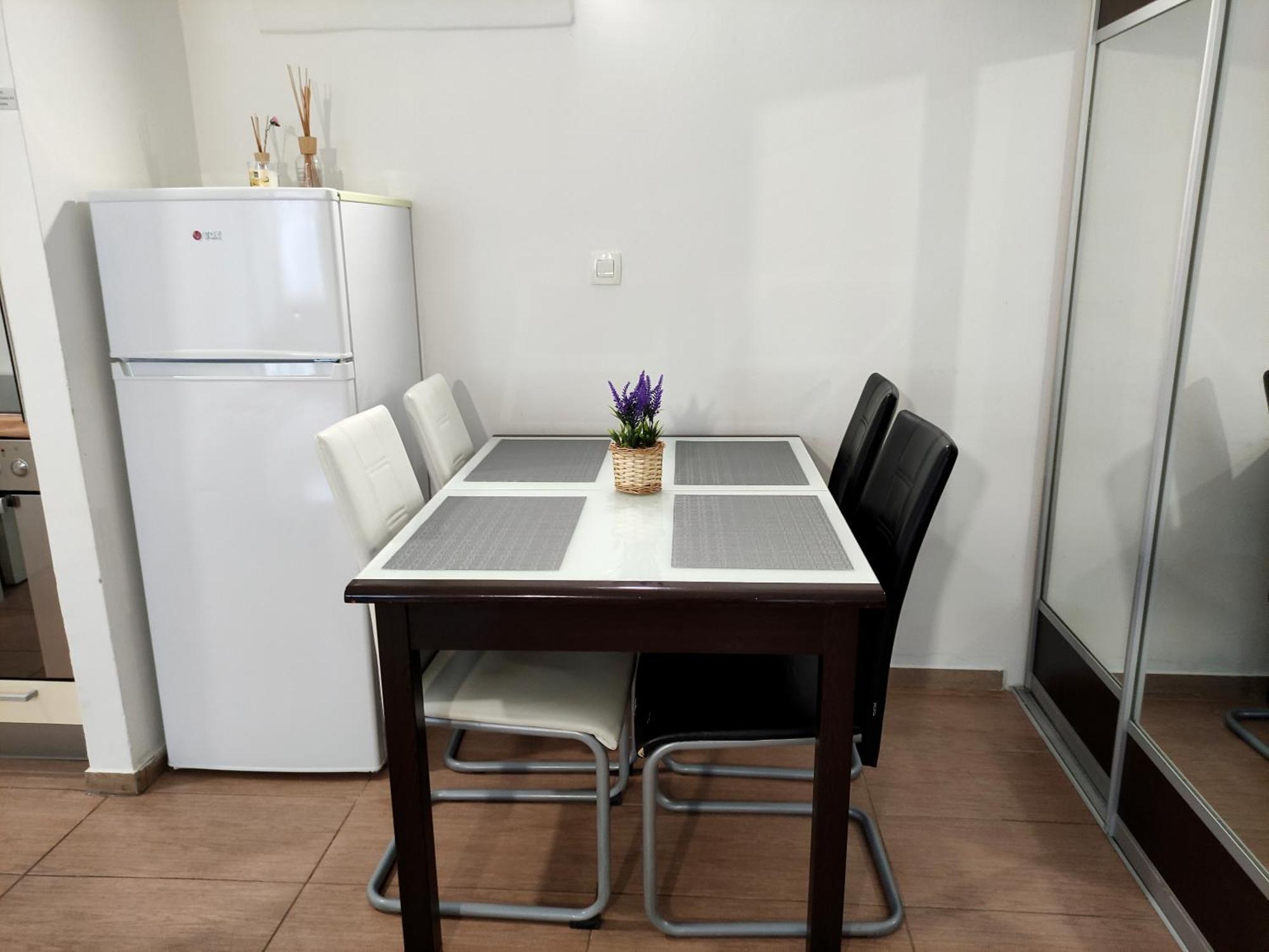 Studio Apartment Sisters 3-4 Ljubljana Extérieur photo