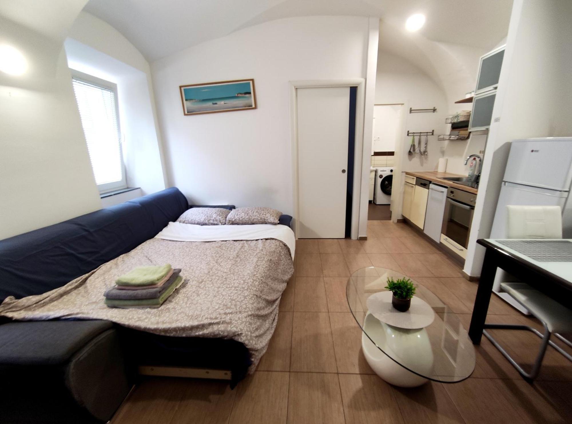 Studio Apartment Sisters 3-4 Ljubljana Extérieur photo